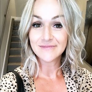 Meet your Posher, Candace